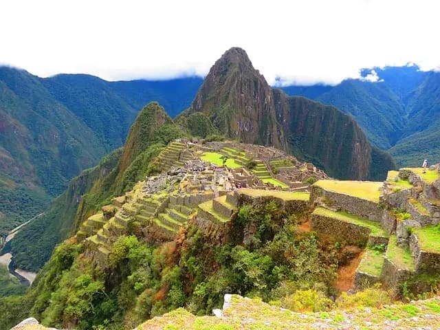 10 Experiencias Únicas Que No Te Puedes Perder en Destinos Exóticos
